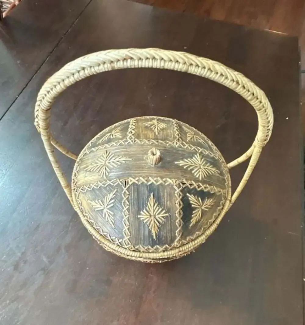 Vintage Decorative Asian Woven Bamboo Rice Basket with Lid and Handle